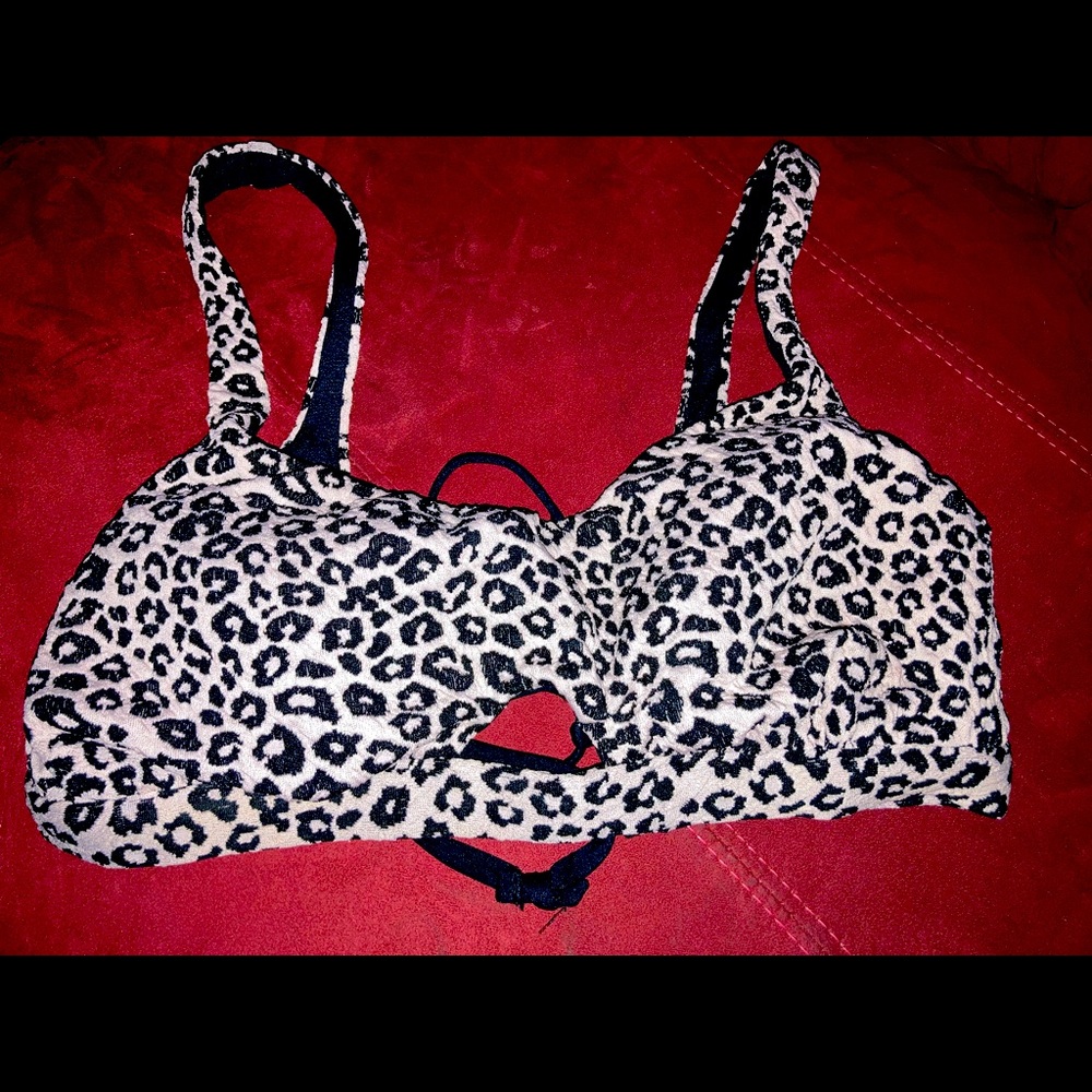 Leopard print bikini top